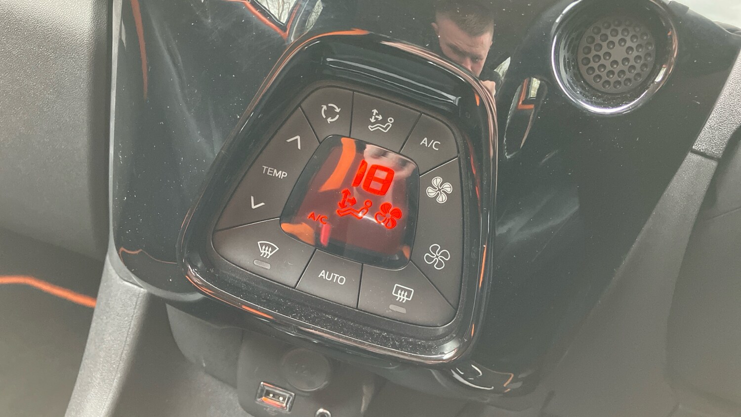 Used Toyota AYGO 2019 for sale - 78149769: Photo 38