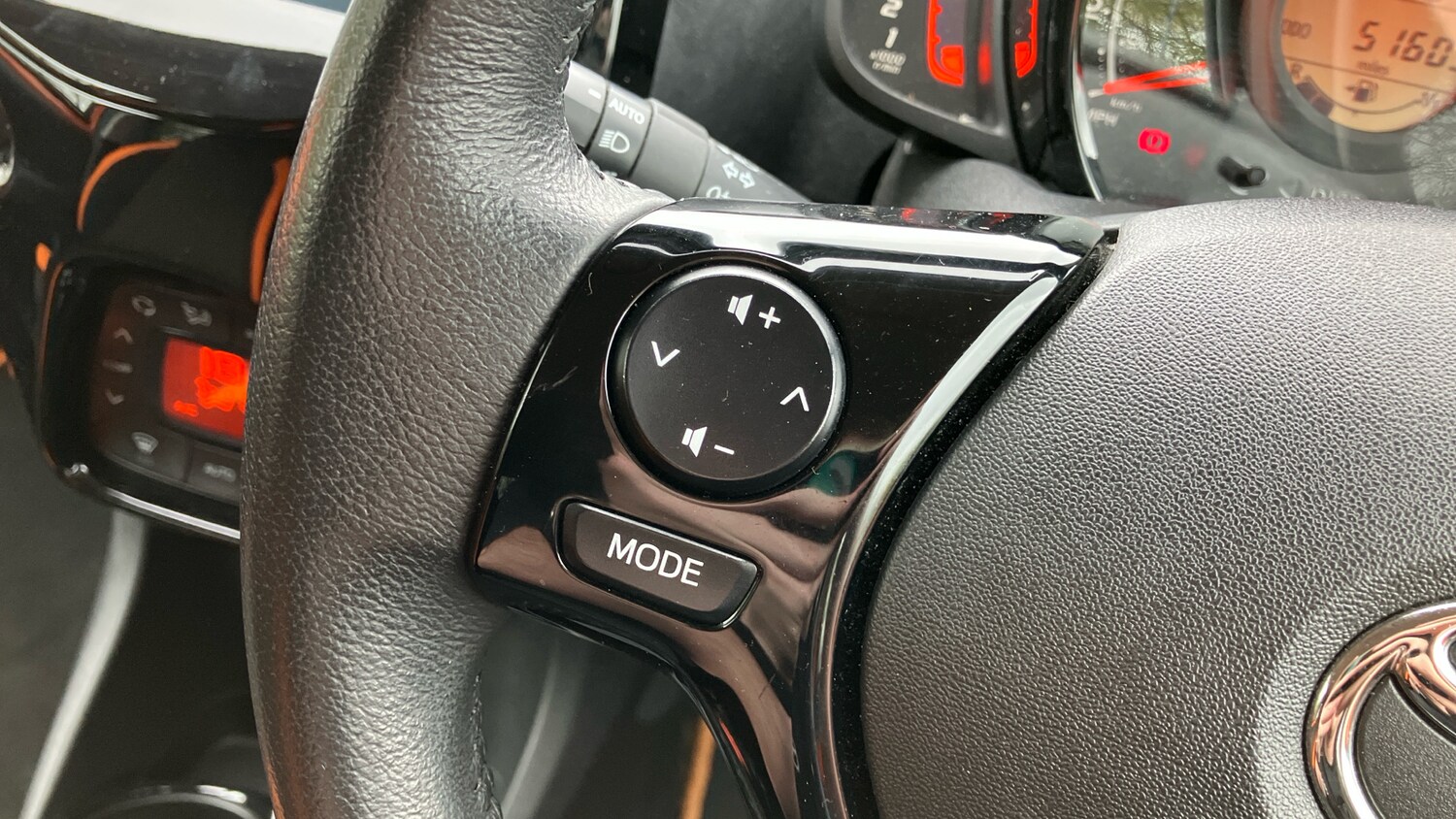 Used Toyota AYGO 2019 for sale - 78149769: Photo 42