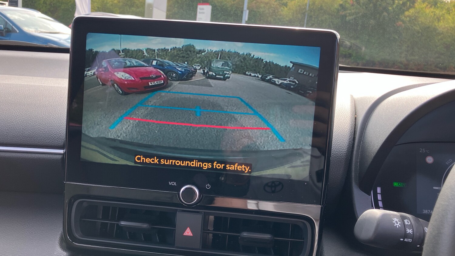 Used Toyota Yaris Cross 2025 for sale - 76682242: Photo 27