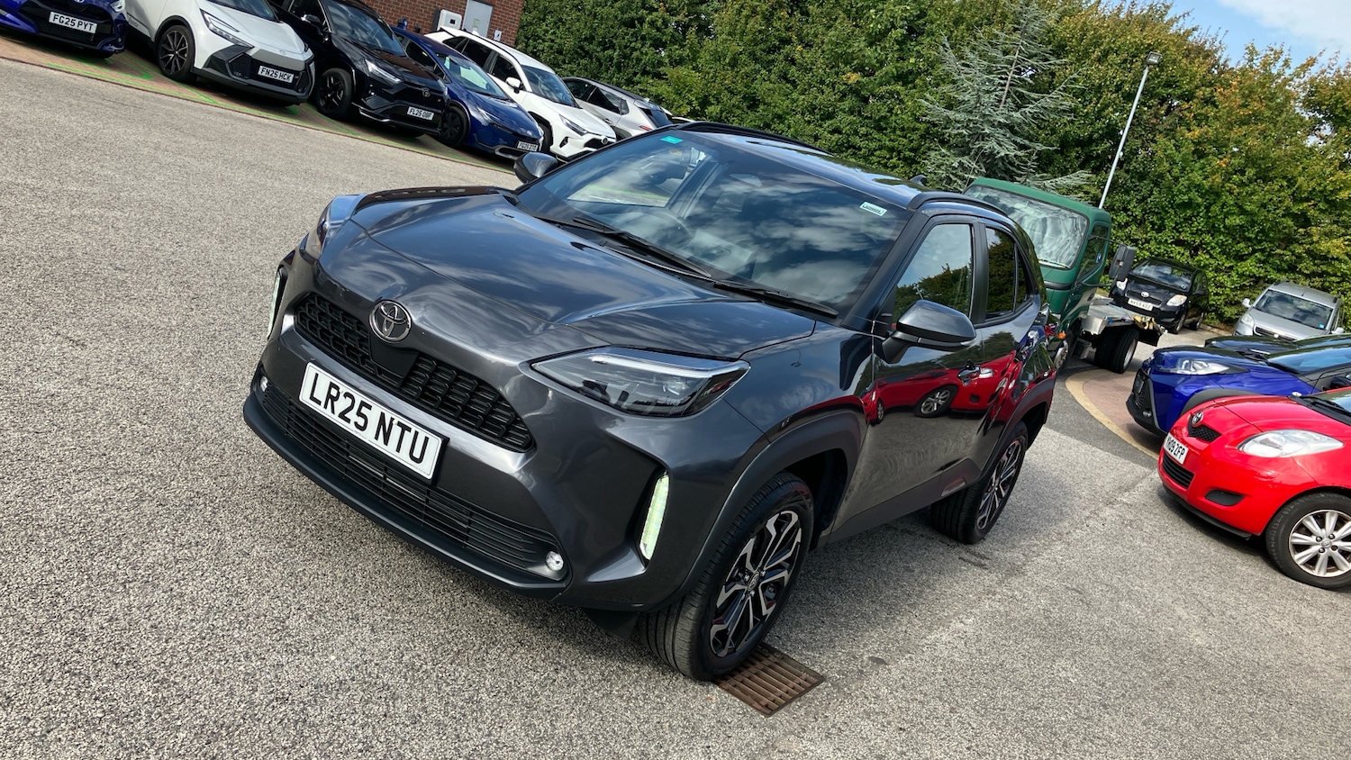 Used Toyota Yaris Cross 2025 for sale - 76682242: Photo 29