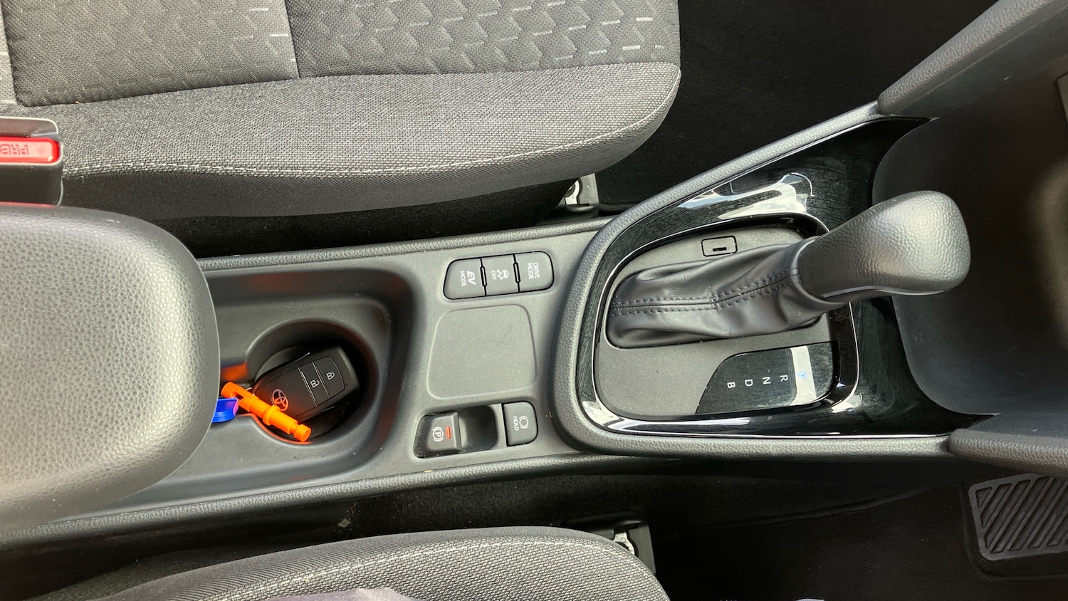 Used Toyota Yaris Cross 2025 for sale - 76682242: Photo 50