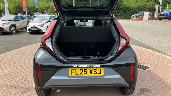 Used Toyota Aygo X 2025 for sale - 76236563: Photo 14