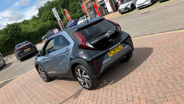 Used Toyota Aygo X 2025 for sale - 76236563: Photo 30