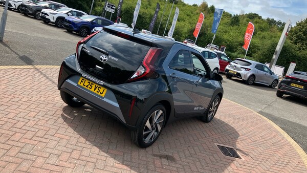 Used Toyota Aygo X 2025 for sale - 76236563: Photo 31