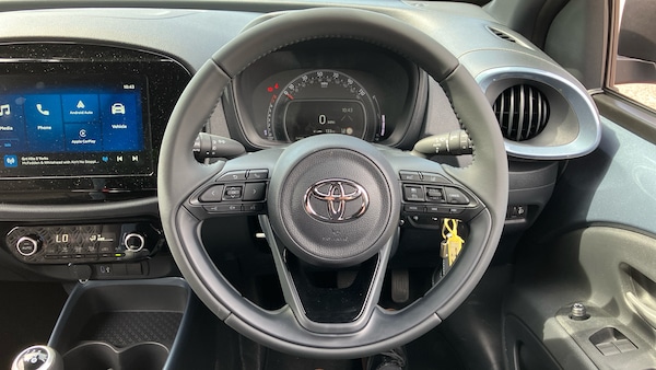 Used Toyota Aygo X 2025 for sale - 76236563: Photo 8