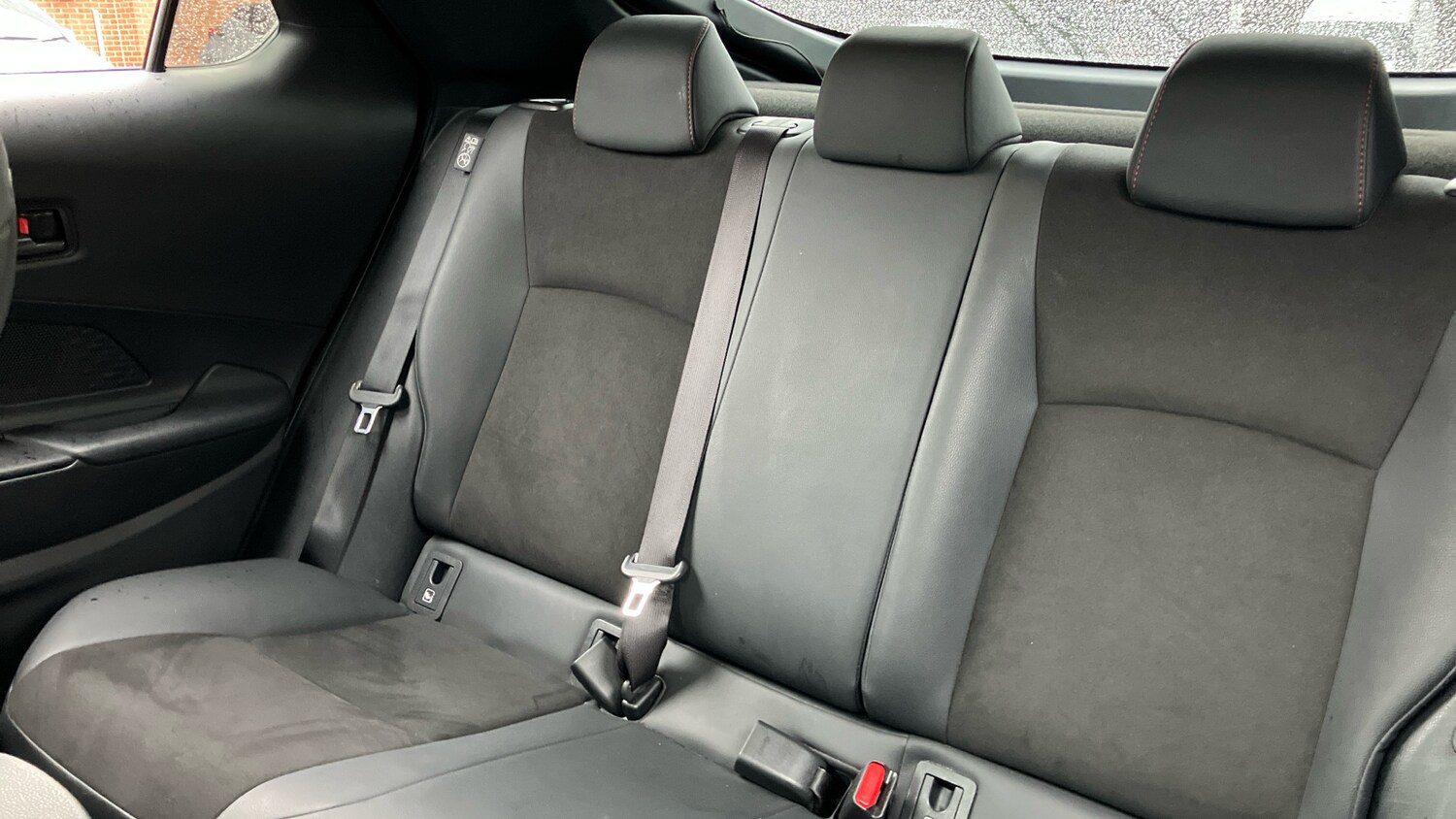 Used Toyota C-HR 2024 for sale - 76796800: Photo 20