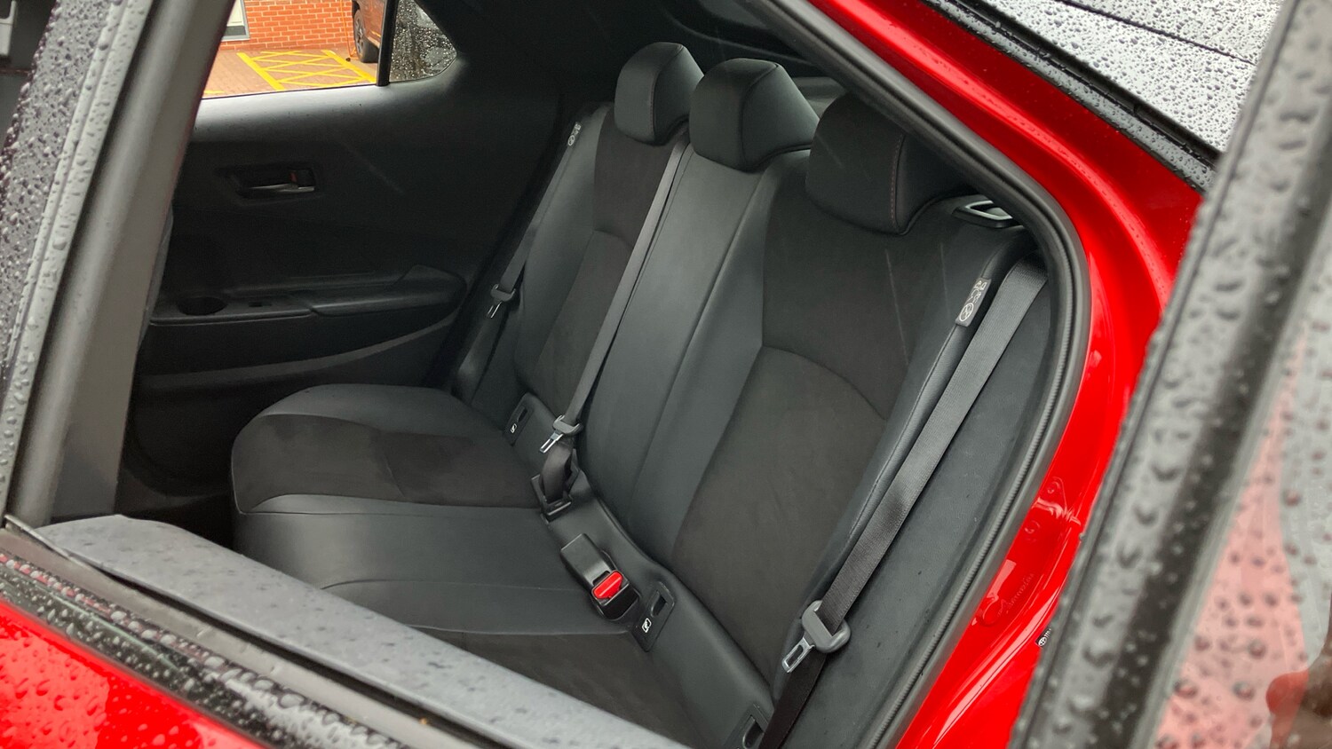 Used Toyota C-HR 2024 for sale - 76796800: Photo 42