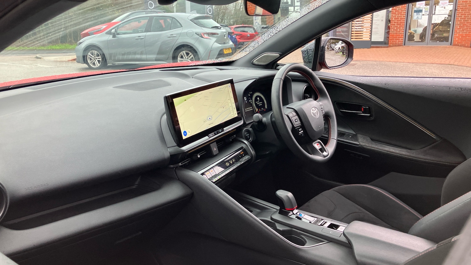 Used Toyota C-HR 2024 for sale - 76796800: Photo 44