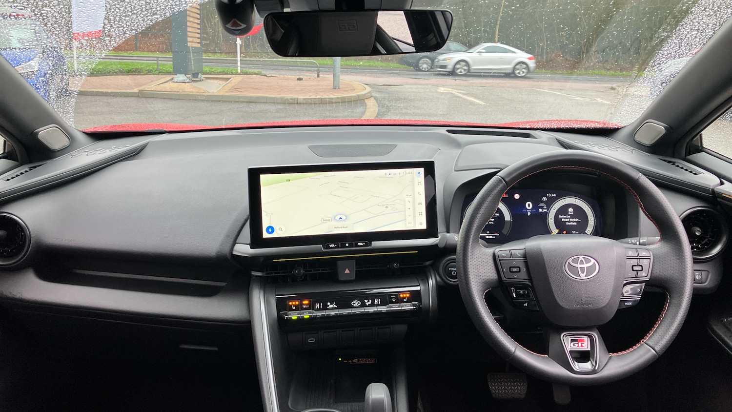 Used Toyota C-HR 2024 for sale - 76796800: Photo 5