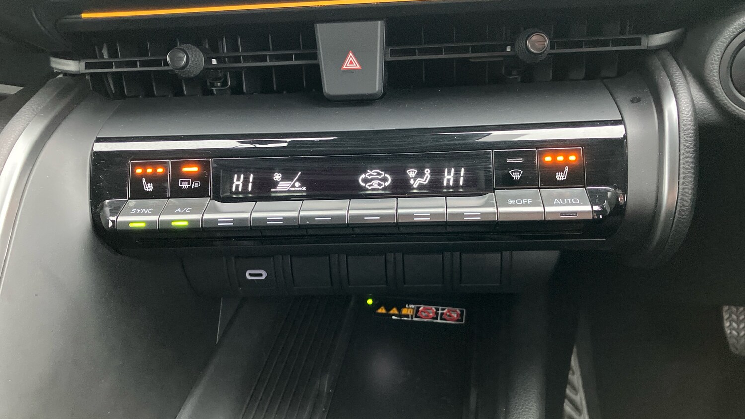 Used Toyota C-HR 2024 for sale - 76796800: Photo 52