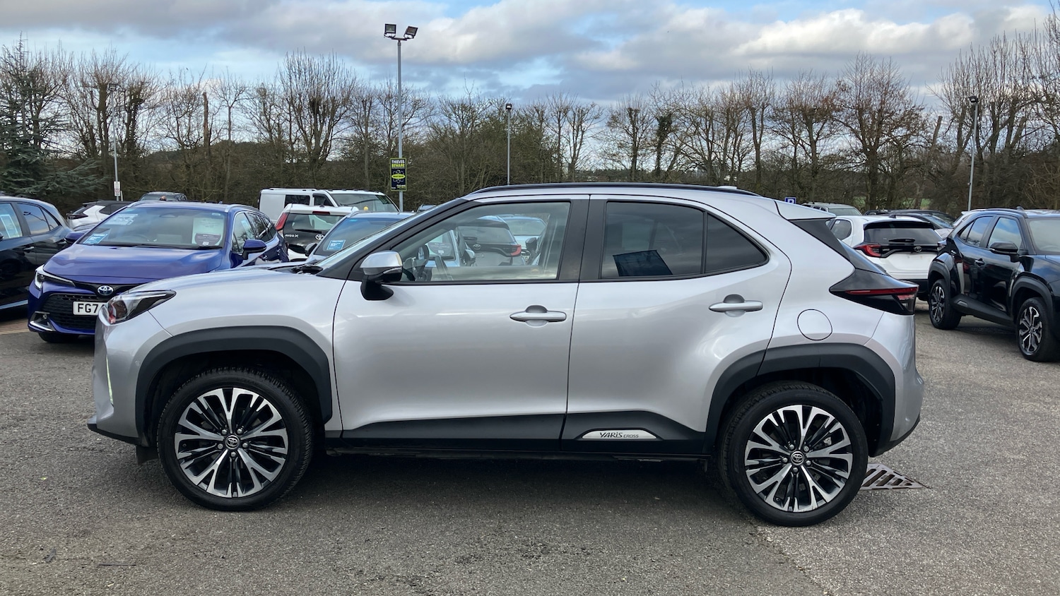 Used Toyota Yaris Cross 2023 for sale - 77690622: Photo 17