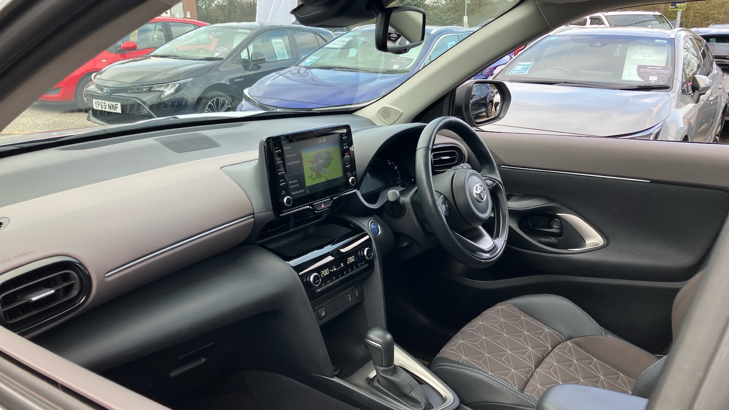 Used Toyota Yaris Cross 2023 for sale - 77690622: Photo 43