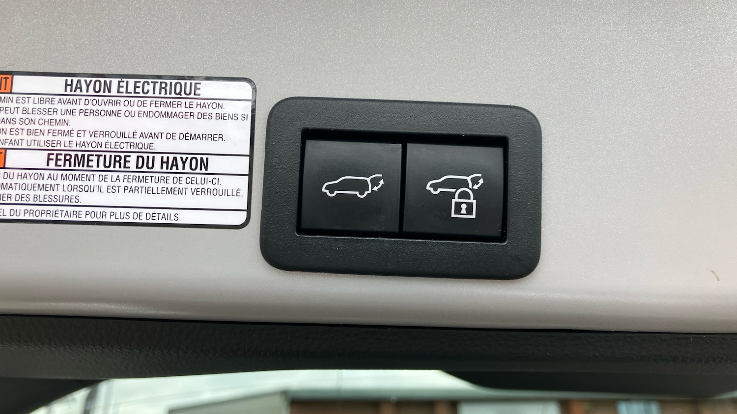 Used Toyota Yaris Cross 2023 for sale - 77690622: Photo 44