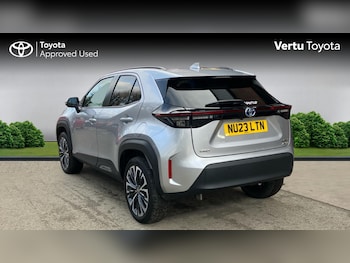 Used Toyota Yaris Cross 2023 for sale - 77690622: Photo