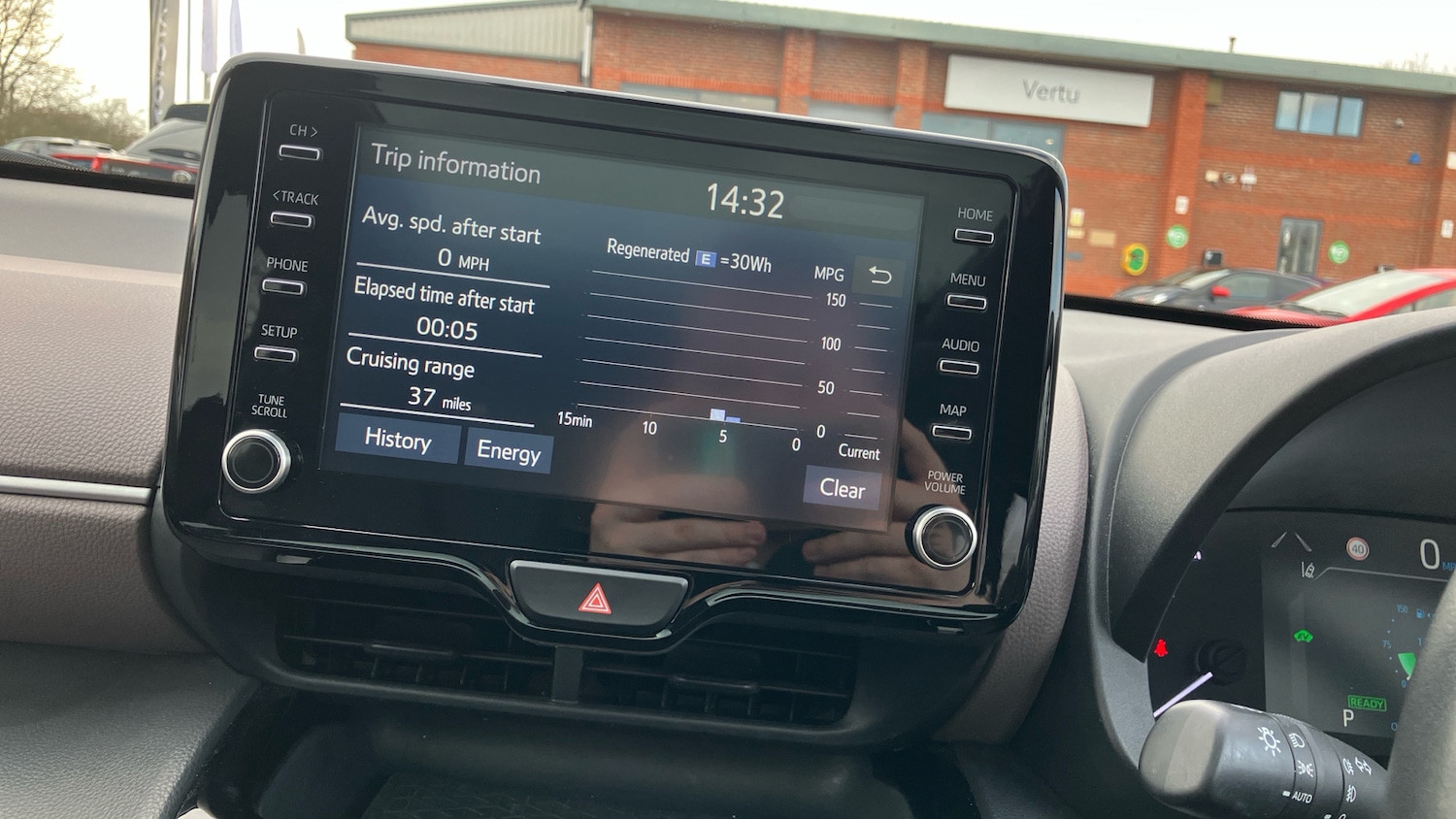 Used Toyota Yaris Cross 2023 for sale - 77690622: Photo 56