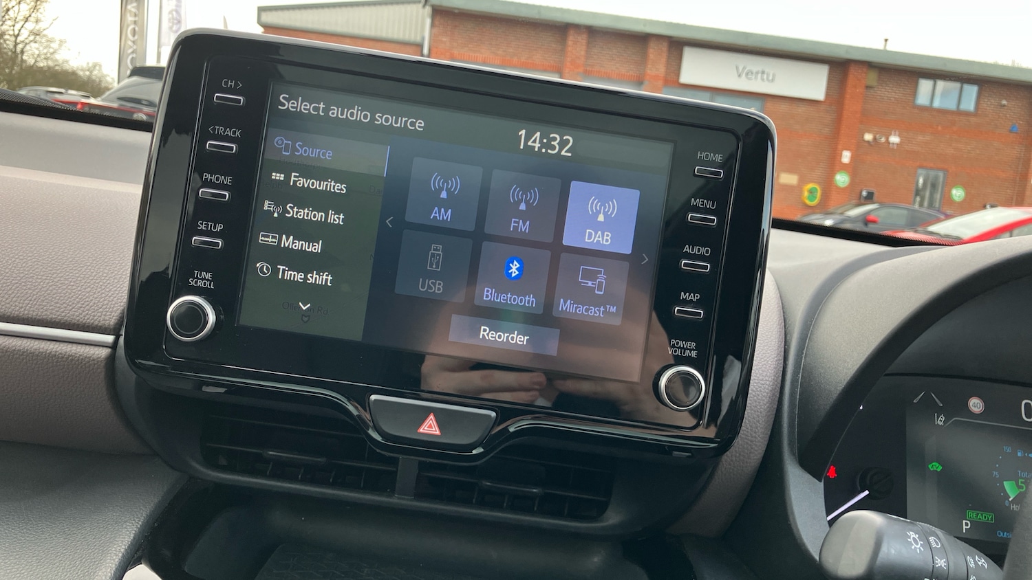 Used Toyota Yaris Cross 2023 for sale - 77690622: Photo 58