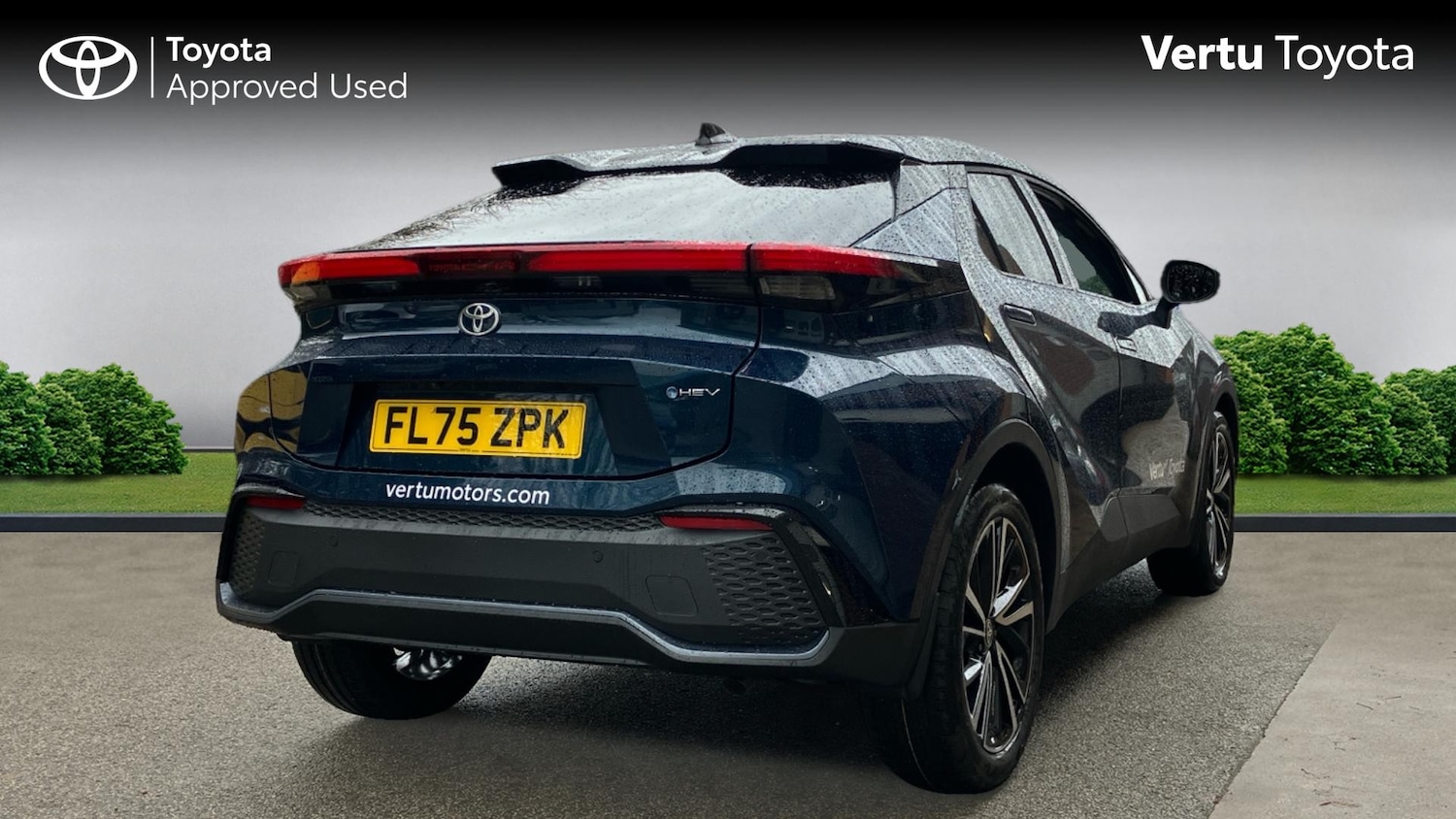 Used Toyota C-HR 2025 for sale - 77775004: Photo 2