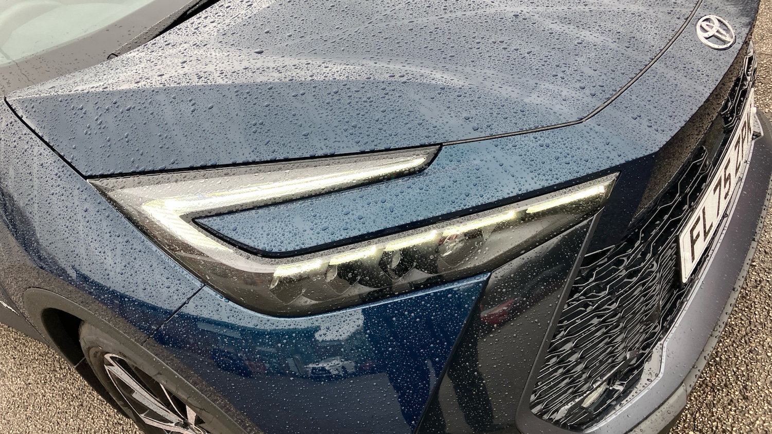 Used Toyota C-HR 2025 for sale - 77775004: Photo 32