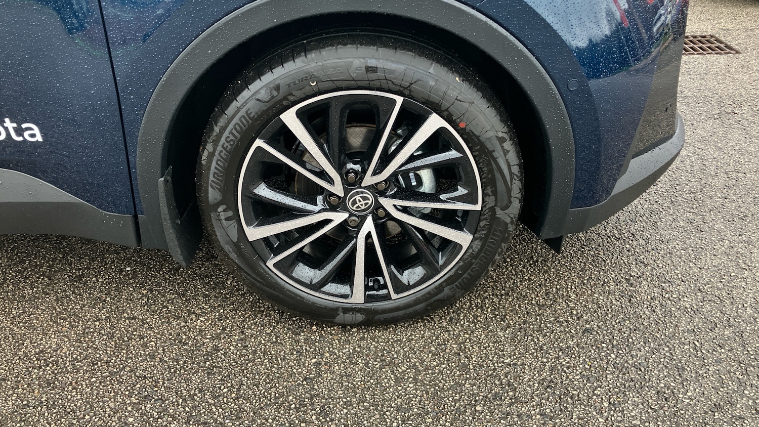 Used Toyota C-HR 2025 for sale - 77775004: Photo 33