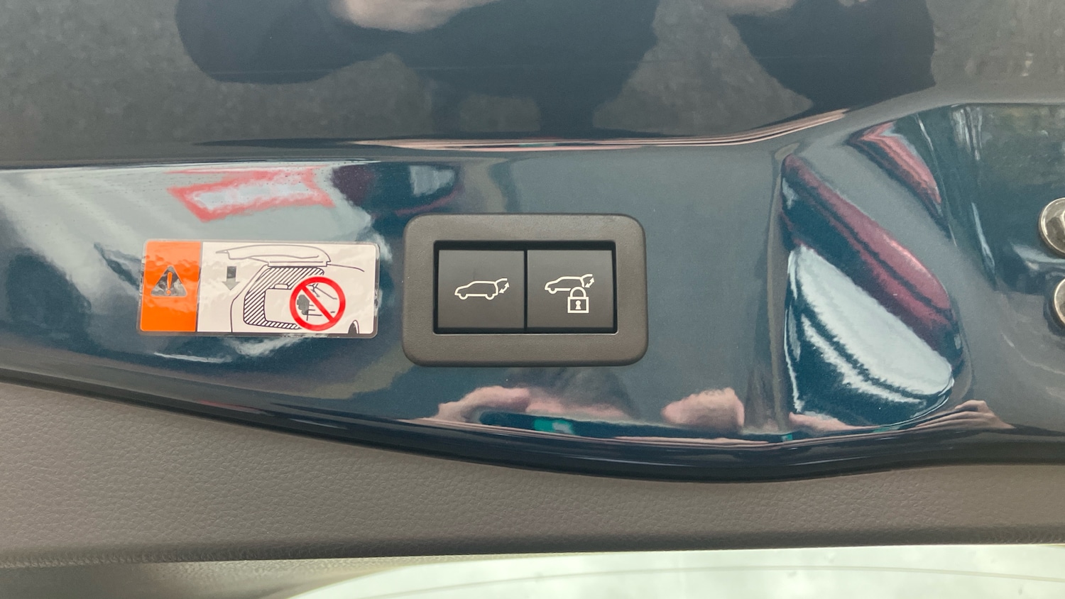 Used Toyota C-HR 2025 for sale - 77775004: Photo 45