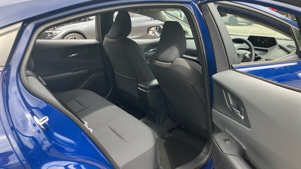 Used Toyota Prius 2025 for sale - 76101280: Photo 12
