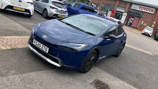 Used Toyota Prius 2025 for sale - 76101280: Photo 31