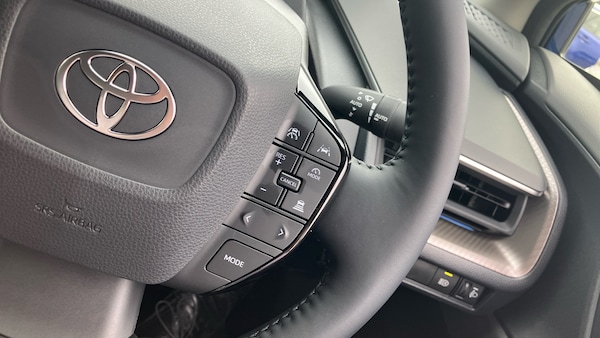 Used Toyota Prius 2025 for sale - 76101280: Photo 49