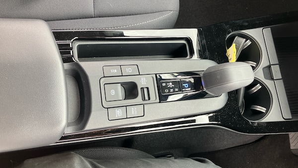 Used Toyota Prius 2025 for sale - 76101280: Photo 52