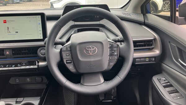Used Toyota Prius 2025 for sale - 76101280: Photo 6