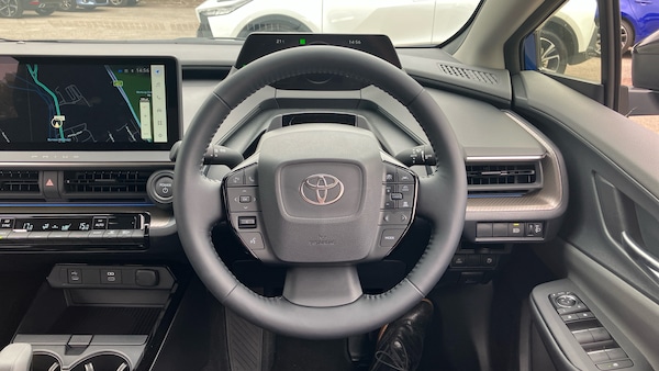 Used Toyota Prius 2025 for sale - 76101280: Photo 8