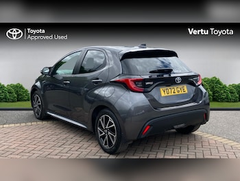 Used Toyota Yaris 2022 for sale - 78581965: Photo