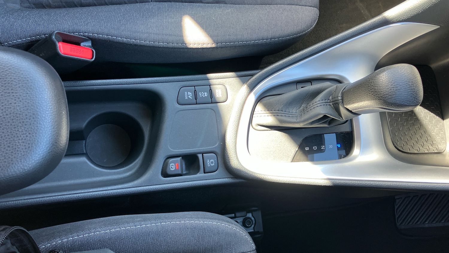 Used Toyota Yaris 2023 for sale - 78093422: Photo 46