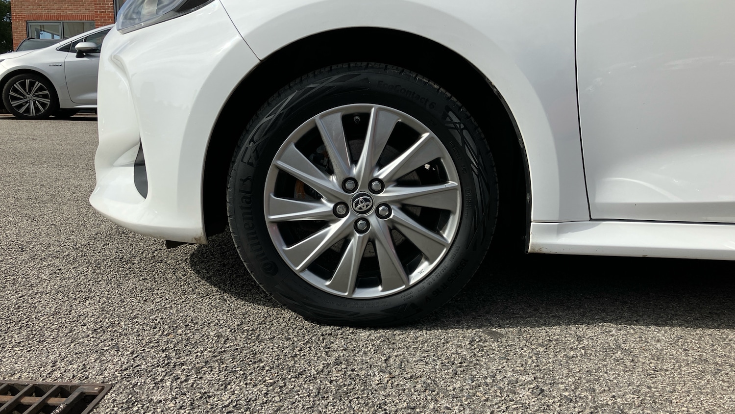 Used Toyota Yaris 2023 for sale - 76102759: Photo 18