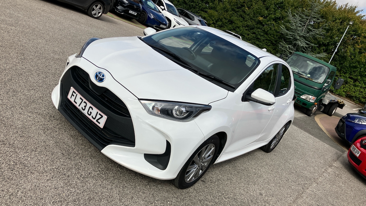 Used Toyota Yaris 2023 for sale - 76102759: Photo 29