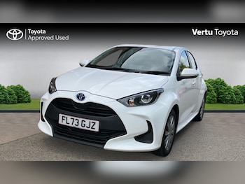 Used Toyota Yaris 2023 for sale - 76102759: Photo 3