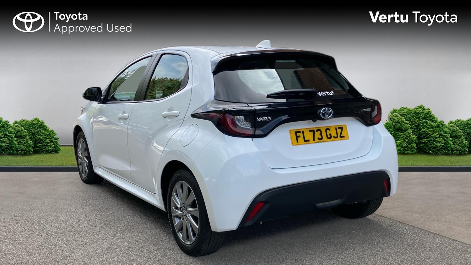 Used Toyota Yaris 2023 for sale - 76102759: Photo 4