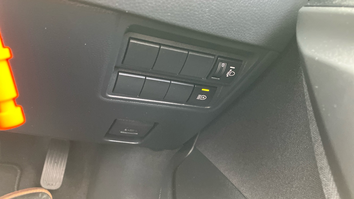 Used Toyota Yaris 2023 for sale - 76102759: Photo 47