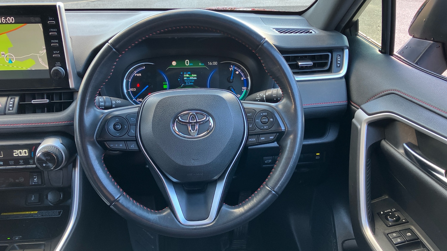 Used Toyota RAV4 2021 for sale - 76311284: Photo 6