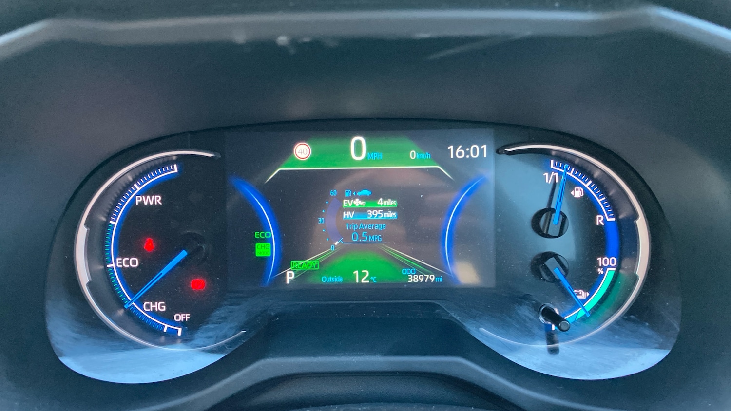 Used Toyota RAV4 2021 for sale - 76311284: Photo 9