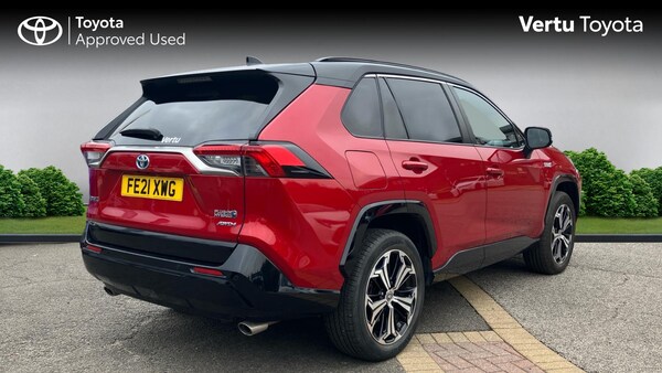 Used Toyota RAV4 2021 for sale - 76222175: Photo 2
