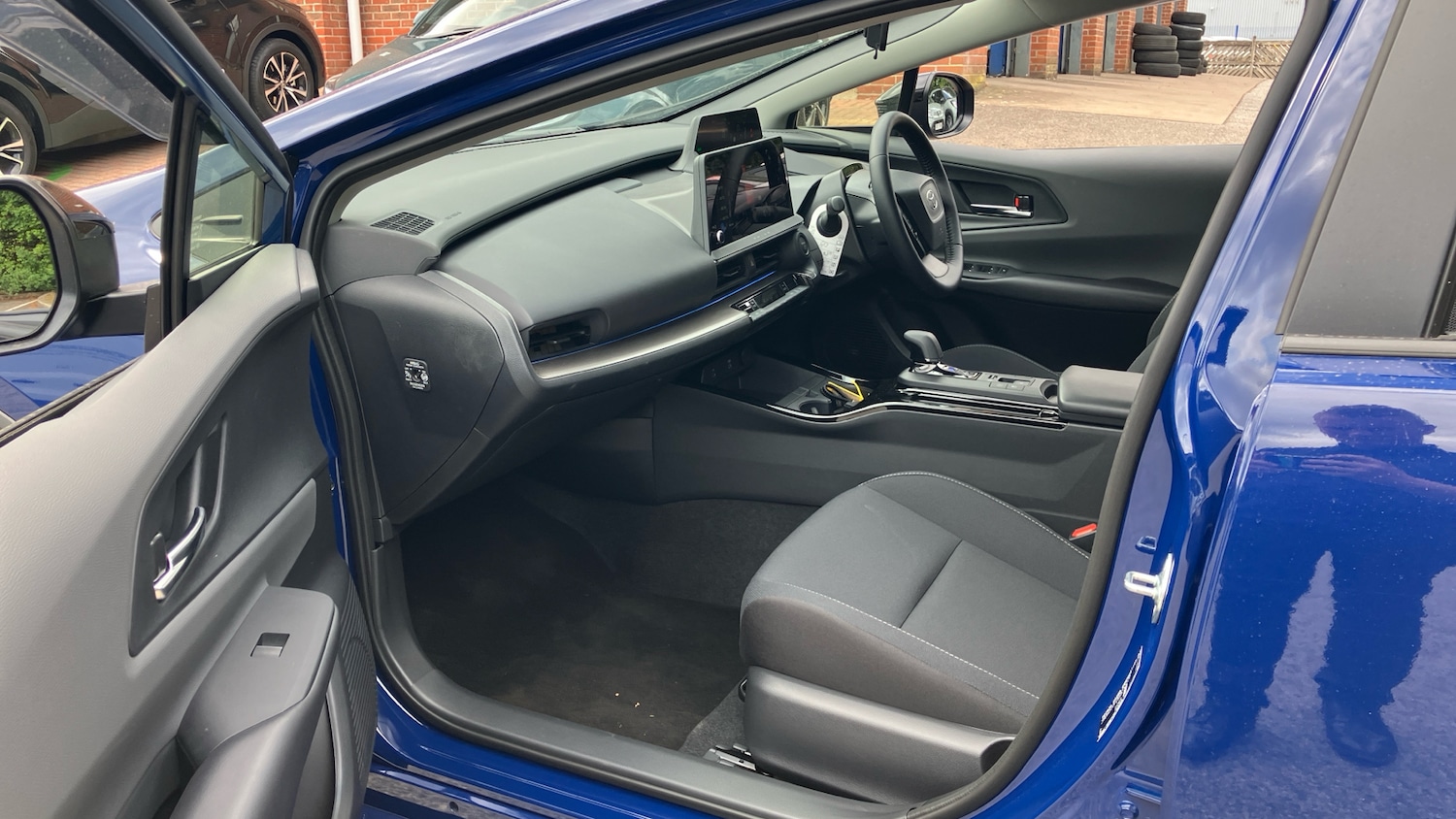 Used Toyota Prius 2025 for sale - 76101270: Photo 10