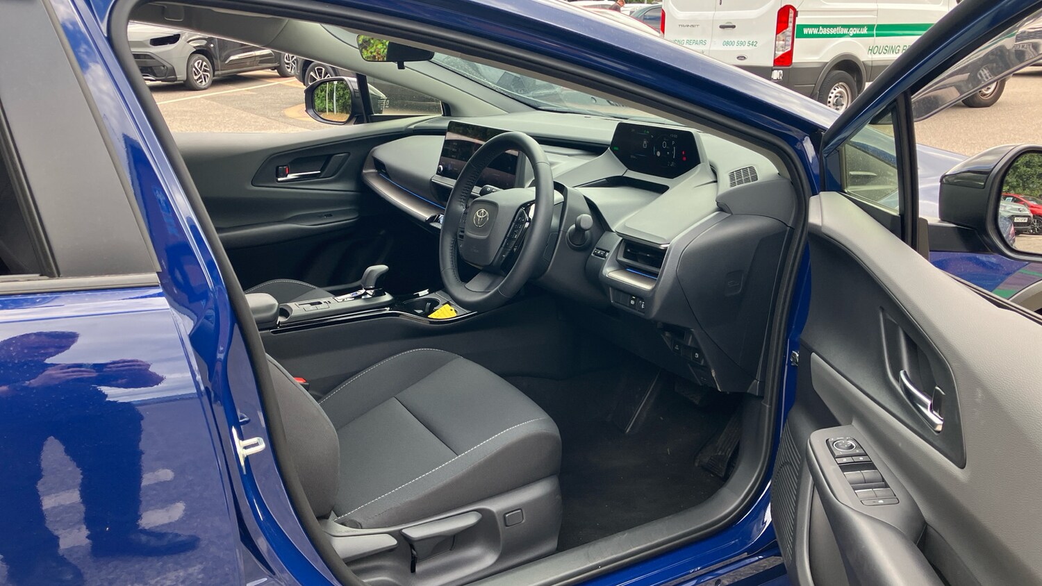 Used Toyota Prius 2025 for sale - 76101270: Photo 11