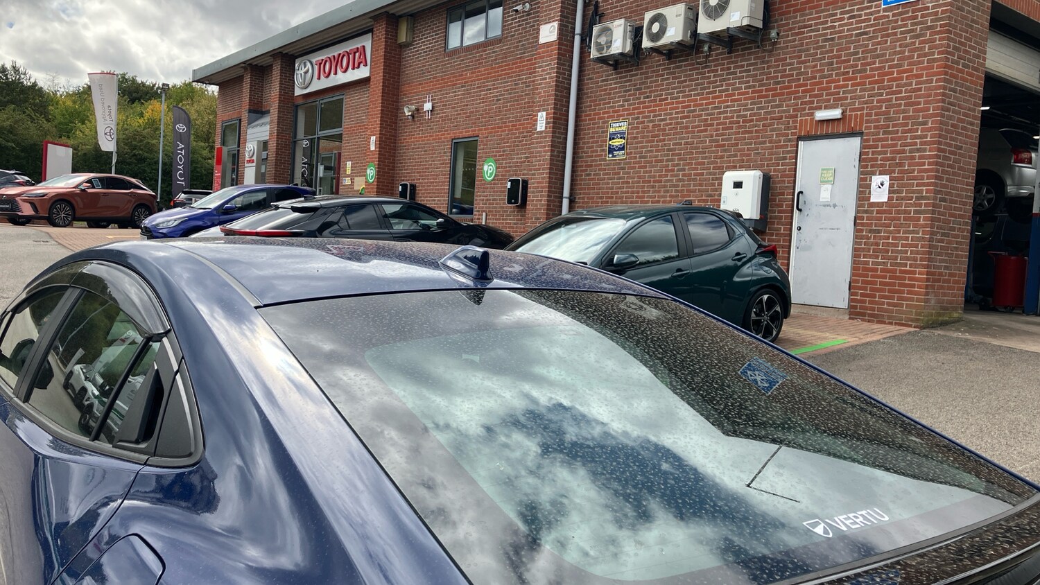 Used Toyota Prius 2025 for sale - 76101270: Photo 24