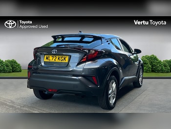 Used Toyota C-HR 2023 for sale - 78526215: Photo