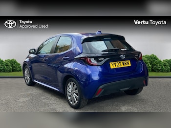 Used Toyota Yaris 2023 for sale - 76363305: Photo