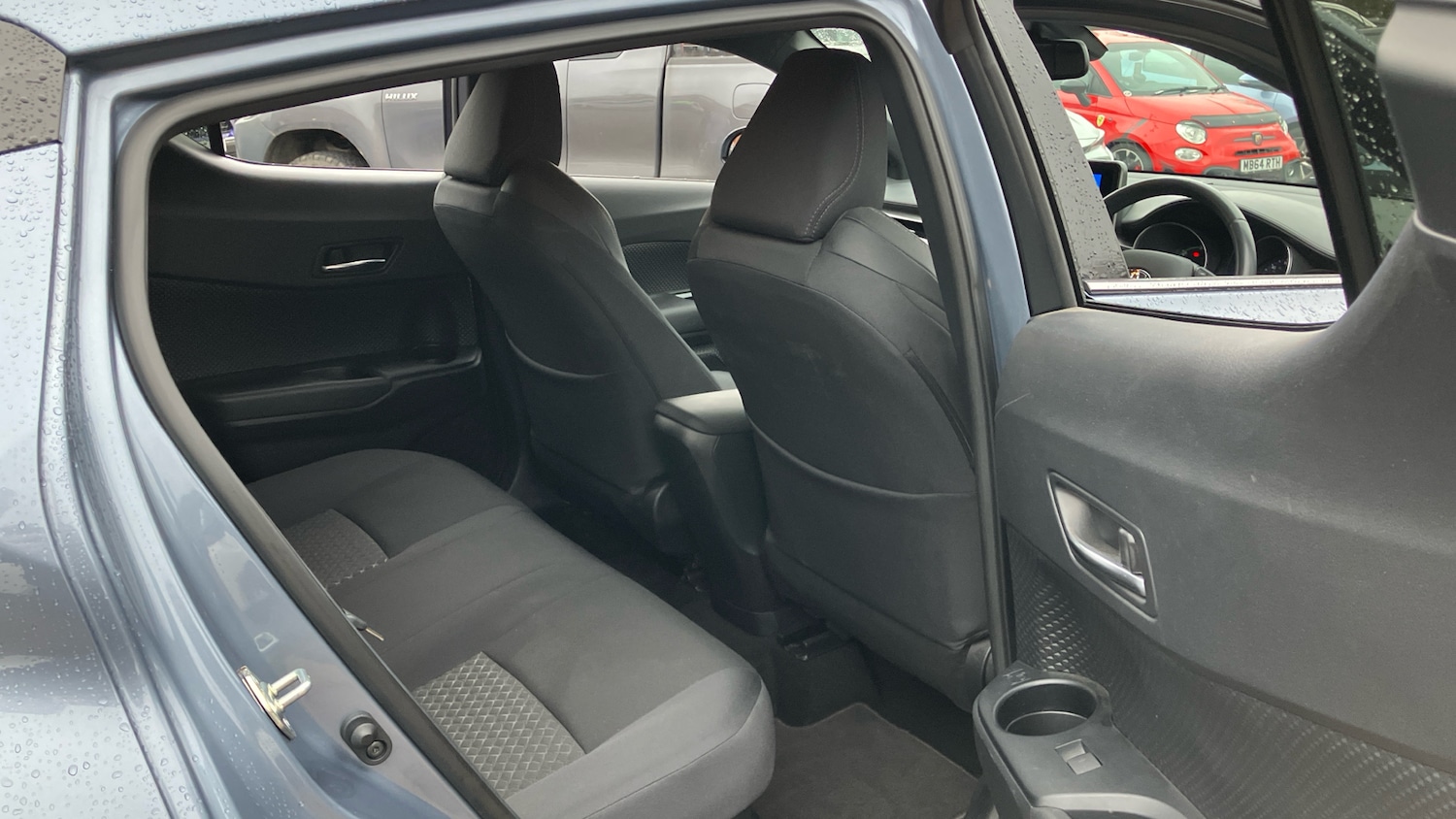 Used Toyota C-HR 2023 for sale - 77247236: Photo 12