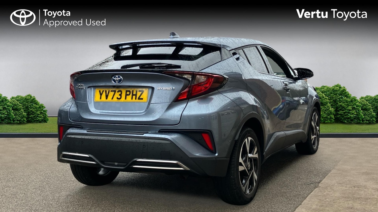 Used Toyota C-HR 2023 for sale - 77247236: Photo 2