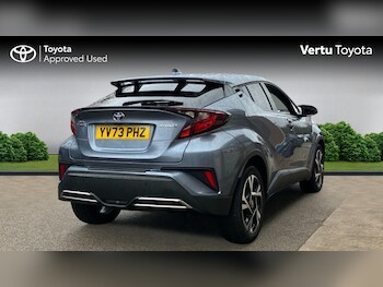Used Toyota C-HR 2023 for sale - 77247236: Photo