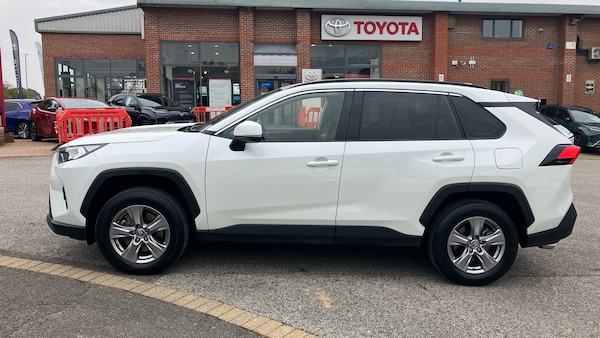 Used Toyota RAV4 2022 for sale - 76273565: Photo 17
