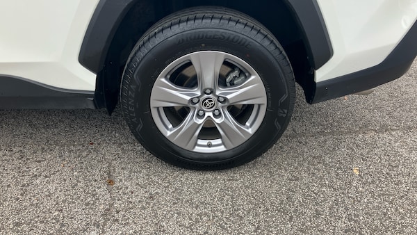 Used Toyota RAV4 2022 for sale - 76273565: Photo 35